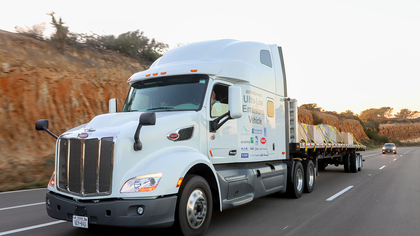 Near-zero emissions engine of Aramco partner Achates enters fleet service