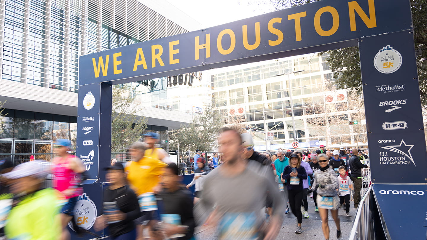 We Are Houston 5k race start