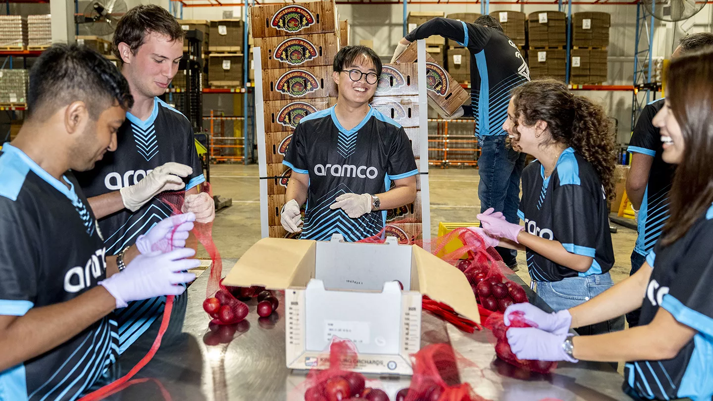 Aramco Americas volunteers support food banks