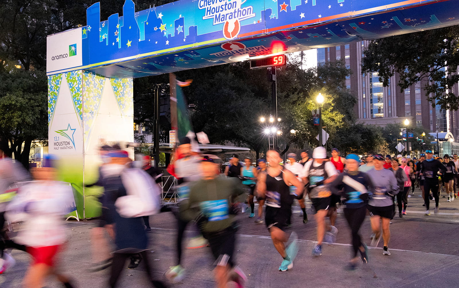 Thousands prepare to run, cheer, and volunteer during Houston Marathon