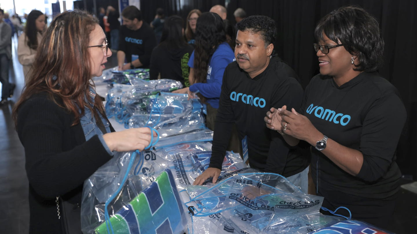 Close Finishes and Shattered Records Marked the Aramco Houston Half ...